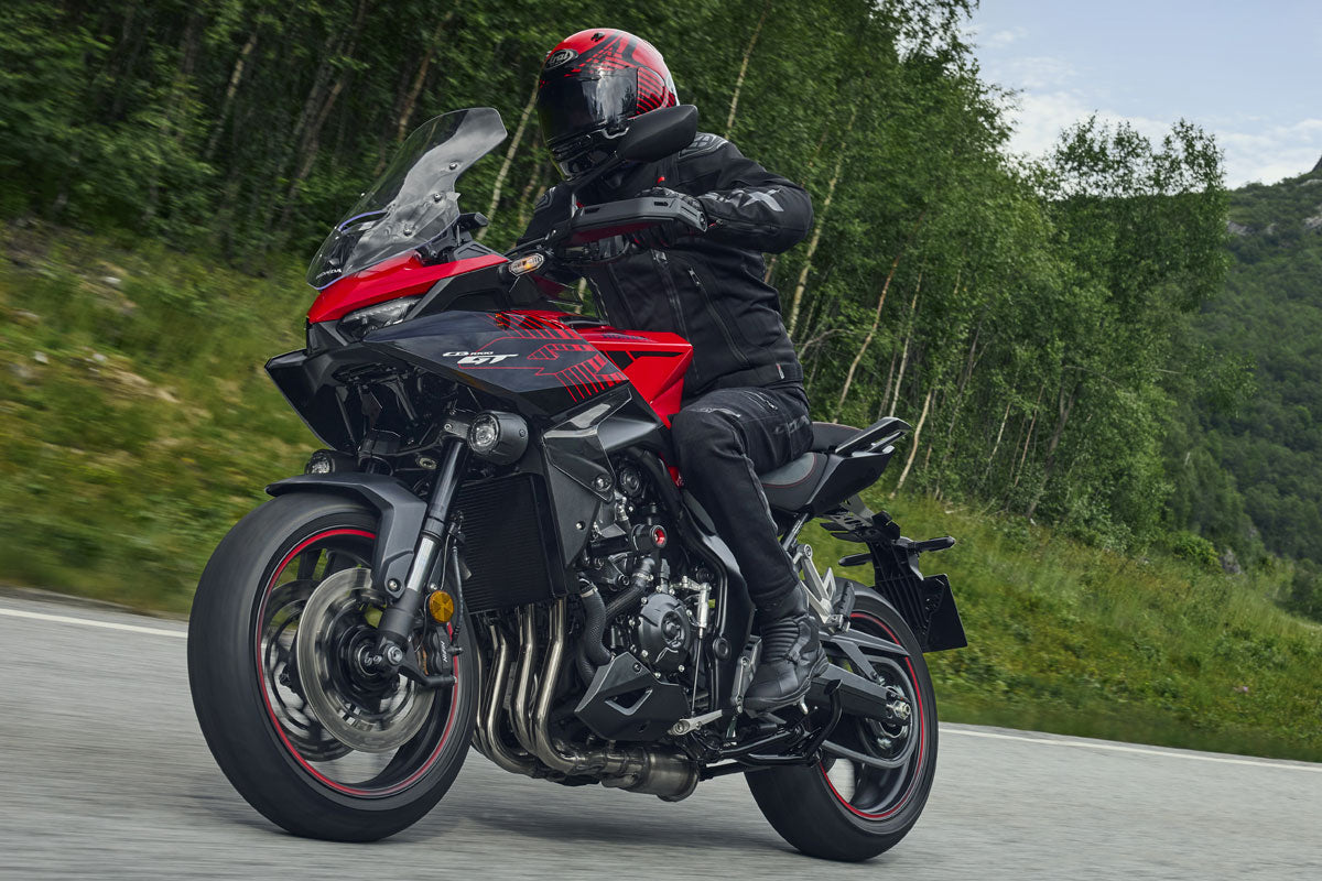Honda CB 1000 GT : Moto de Voyage, Confort et Performance
