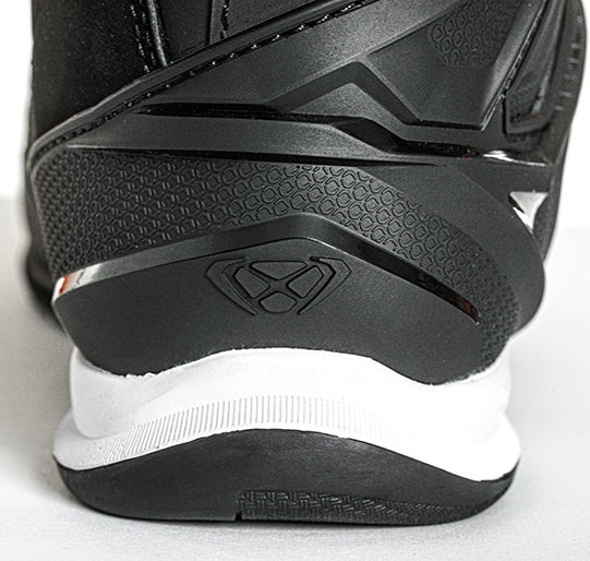 BASKETS IXON BULL 2 WP